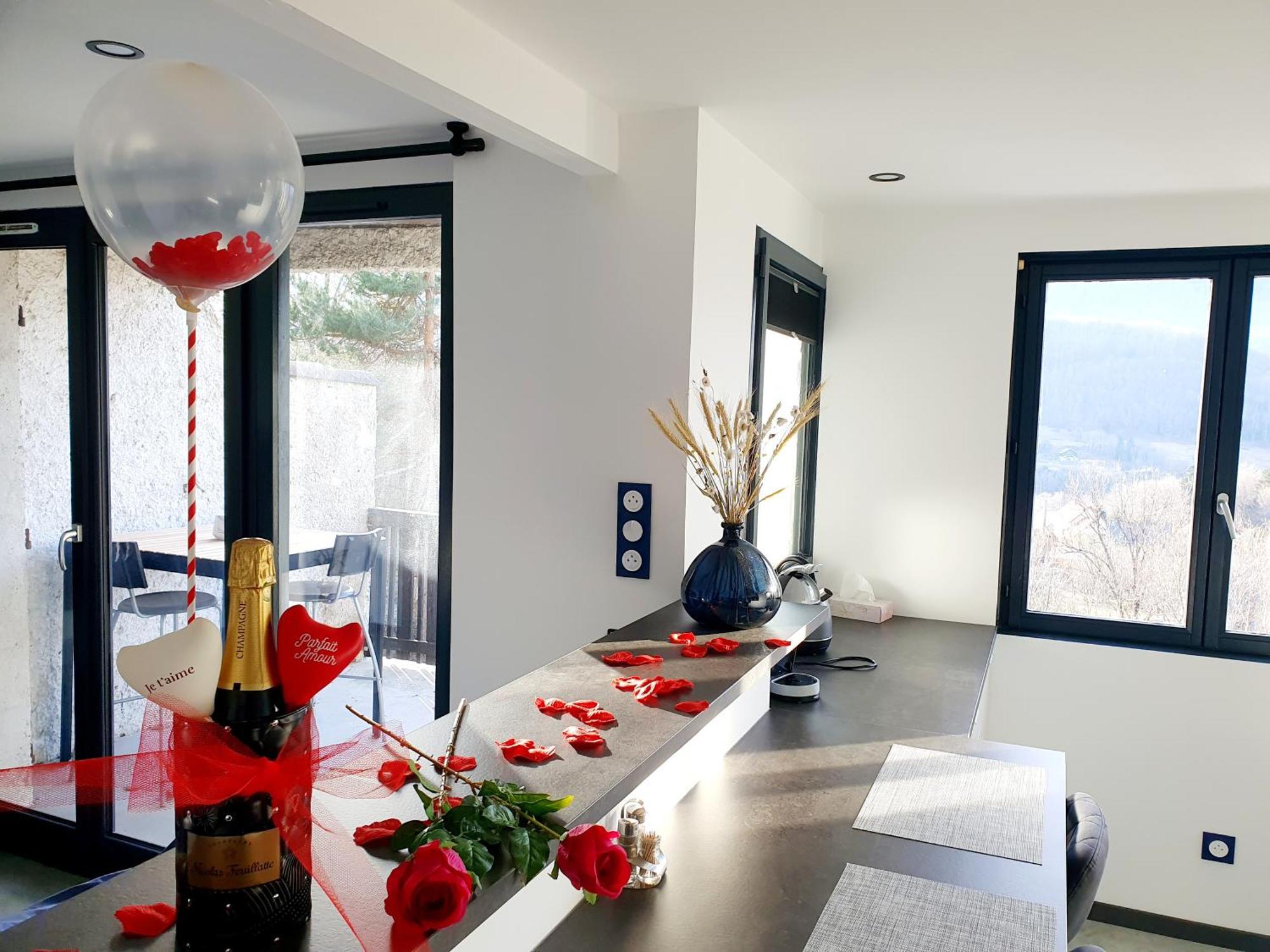 Bienvenue Dans Le Cobalt ! Apartamento Cholonge Exterior foto